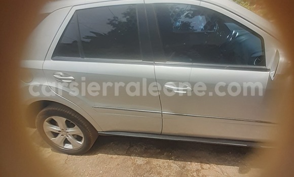 Buy Used Mercedes‒Benz 300–Series Silver Car in Freetown in Western Urban Buy Used Mercedes‒Benz 300–Series Silver Car in Freetown in Western Urban