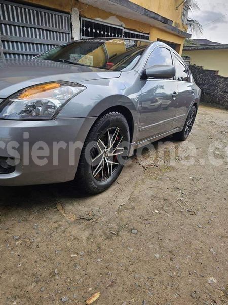 Big with watermark nissan altima western urban freetown 7889