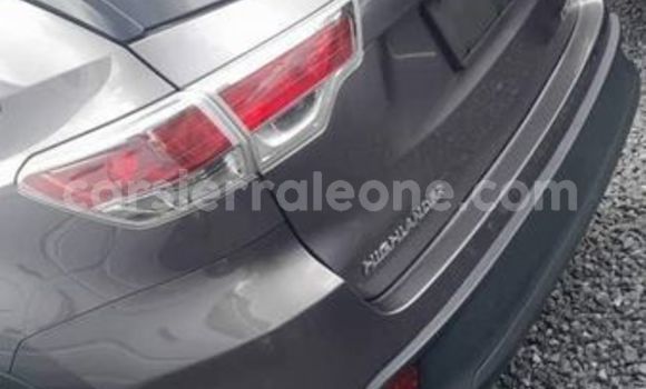 Buy New Toyota Highlander Black Car in Freetown in Western Urban Buy New Toyota Highlander Black Car in Freetown in Western Urban