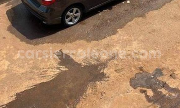 Buy Used Toyota Matrix Brown Car in Freetown in Western Urban Buy Used Toyota Matrix Brown Car in Freetown in Western Urban