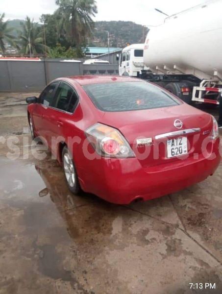 Big with watermark nissan altima western urban freetown 7911