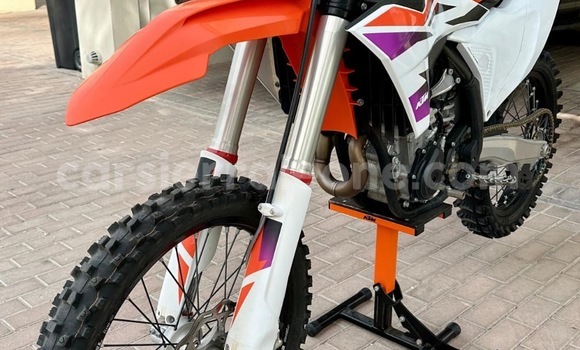 Buy Used KTM 450 White Bike in Freetown in Western Urban
