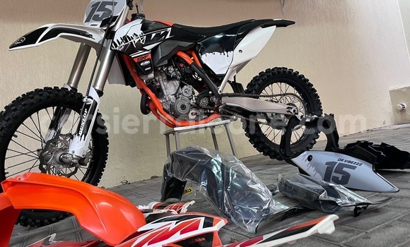 Buy Used KTM 250 Beige Bike in Freetown in Western Urban Buy Used KTM 250 Beige Bike in Freetown in Western Urban