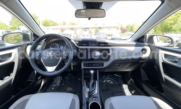 Buy Used Toyota Corolla White Car in Boama in Bo Buy Used Toyota Corolla White Car in Boama in Bo