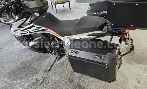 Buy Used KTM ADVENTURE White Bike in Freetown in Western Urban Buy Used KTM ADVENTURE White Bike in Freetown in Western Urban