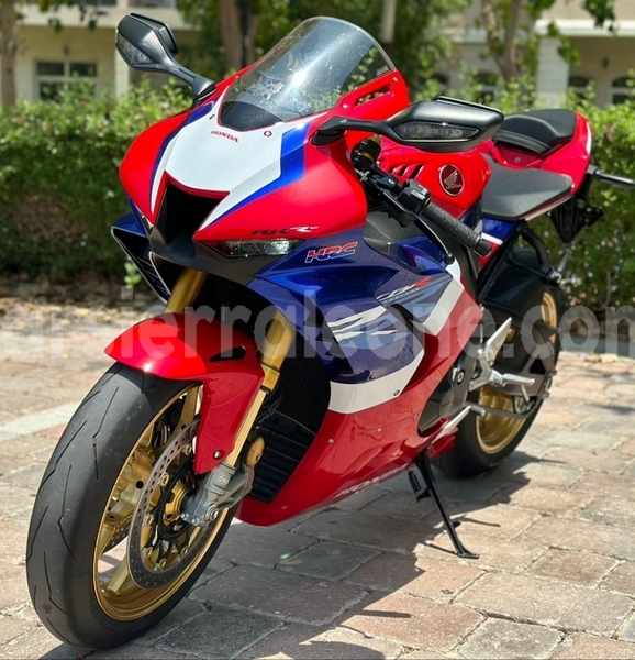 Big with watermark honda cbr 1000 rr western urban freetown 7960