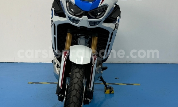 Buy Used Honda CRF White Bike in Freetown in Western Urban