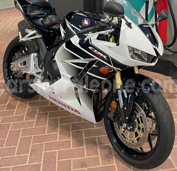 Big with watermark honda cbr western urban freetown 7978