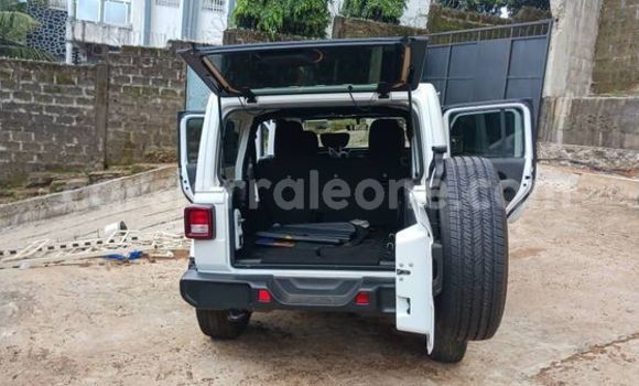 Buy Used Mercedes-Benz C-Classe Other Car in Freetown in Western Urban Buy Used Mercedes-Benz C-Classe Other Car in Freetown in Western Urban