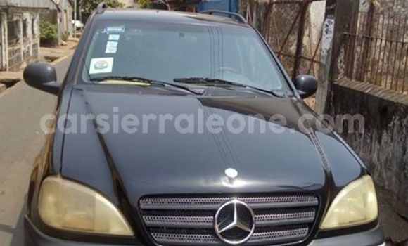 Buy Used Mercedes‒Benz ML–Class Black Car in Freetown in Western Urban Buy Used Mercedes‒Benz ML–Class Black Car in Freetown in Western Urban