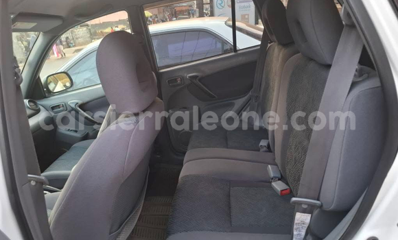 Buy New Toyota RAV4 White Car in Freetown in Western Urban Buy New Toyota RAV4 White Car in Freetown in Western Urban