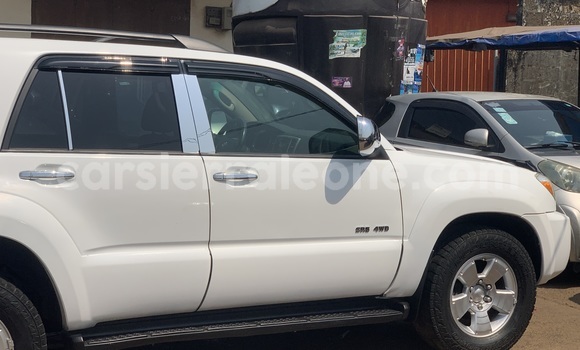 Buy Import Toyota 4Runner White Car in Freetown in Western Urban Buy Import Toyota 4Runner White Car in Freetown in Western Urban