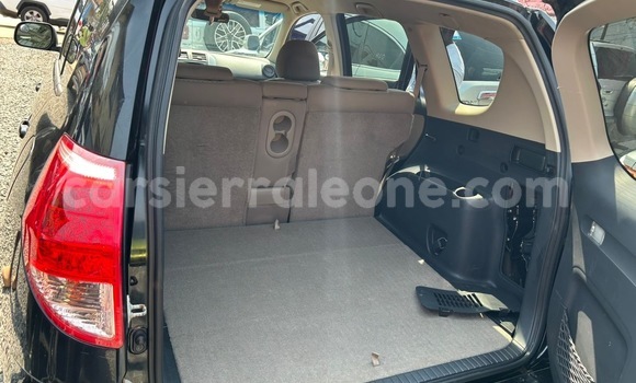 Buy Import Toyota RAV4 Black Car in Freetown in Western Urban Buy Import Toyota RAV4 Black Car in Freetown in Western Urban