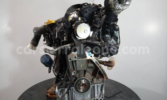 Buy RENAULT CLIO. in Freetown in Western Urban Buy RENAULT CLIO. in Freetown in Western Urban