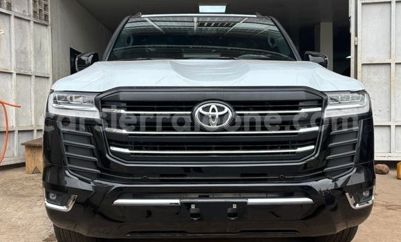Buy New Toyota Land Cruiser Black Car in Freetown in Western Urban Buy New Toyota Land Cruiser Black Car in Freetown in Western Urban