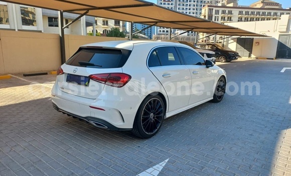Buy Used Mercedes-Benz A200 White Car in Freetown in Western Urban Buy Used Mercedes-Benz A200 White Car in Freetown in Western Urban