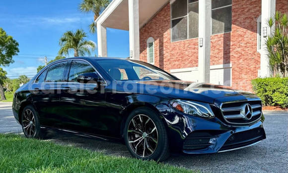 Buy Used Mercedes-Benz E-Classe Blue Car in Freetown in Western Urban Buy Used Mercedes-Benz E-Classe Blue Car in Freetown in Western Urban