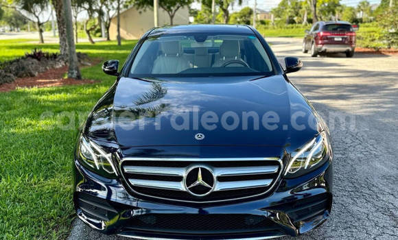 Buy Used Mercedes-Benz E-Classe Blue Car in Freetown in Western Urban Buy Used Mercedes-Benz E-Classe Blue Car in Freetown in Western Urban