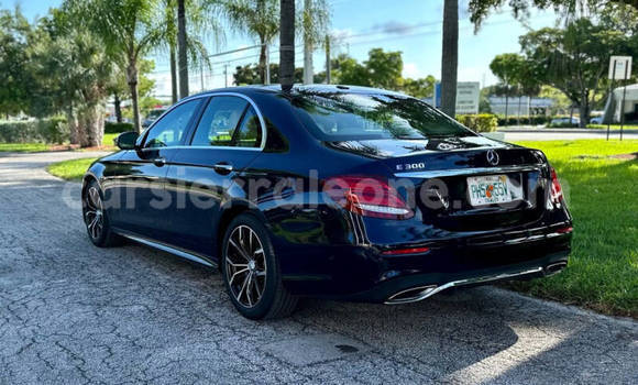 Buy Used Mercedes-Benz E-Classe Blue Car in Freetown in Western Urban Buy Used Mercedes-Benz E-Classe Blue Car in Freetown in Western Urban