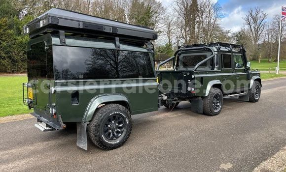 Buy Used Land Rover Defender Green Car in Freetown in Western Urban Buy Used Land Rover Defender Green Car in Freetown in Western Urban