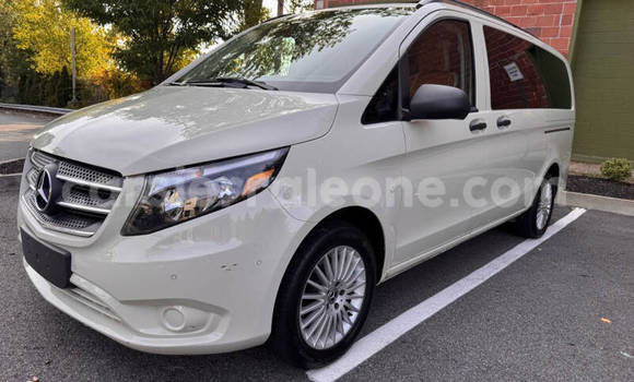 Buy Used Mercedes‒Benz Vito White Car in Freetown in Western Urban Buy Used Mercedes‒Benz Vito White Car in Freetown in Western Urban