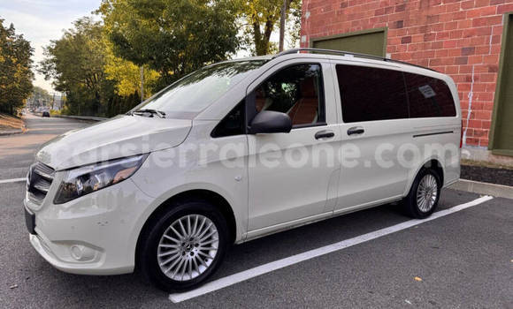 Buy Used Mercedes‒Benz Vito White Car in Freetown in Western Urban Buy Used Mercedes‒Benz Vito White Car in Freetown in Western Urban