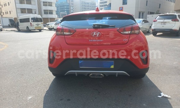 Buy Used Hyundai Veloster Red Car in Koidu Town in Kono Buy Used Hyundai Veloster Red Car in Koidu Town in Kono