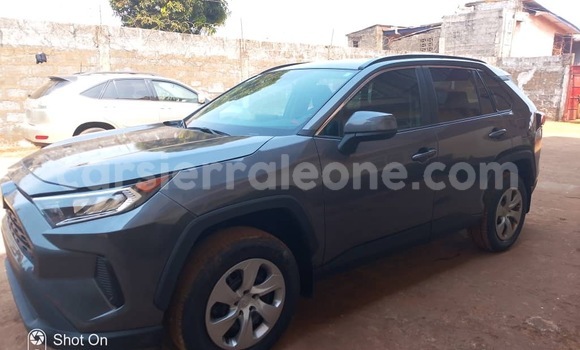 Buy Import Toyota RAV4 Black Car in Freetown in Western Urban Buy Import Toyota RAV4 Black Car in Freetown in Western Urban