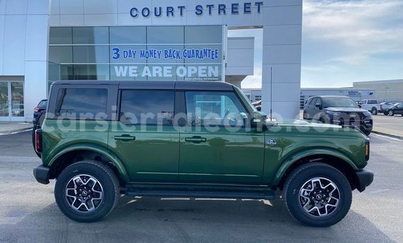 Buy Import Ford Bronco Green Car in Freetown in Western Urban Buy Import Ford Bronco Green Car in Freetown in Western Urban