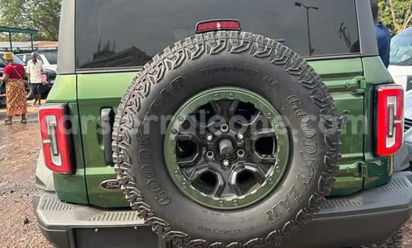Buy Import Ford Bronco Green Car in Freetown in Western Urban Buy Import Ford Bronco Green Car in Freetown in Western Urban
