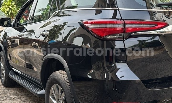 Buy New Toyota Fortuner Black Car in Freetown in Western Urban Buy New Toyota Fortuner Black Car in Freetown in Western Urban