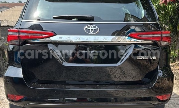 Buy New Toyota Fortuner Black Car in Freetown in Western Urban Buy New Toyota Fortuner Black Car in Freetown in Western Urban