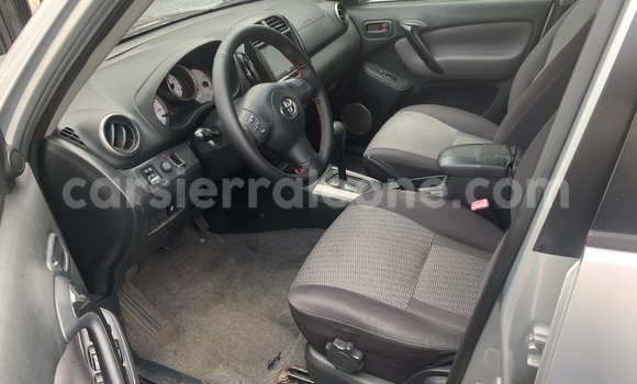 Buy Import Toyota RAV4 Silver Car in Freetown in Western Urban Buy Import Toyota RAV4 Silver Car in Freetown in Western Urban