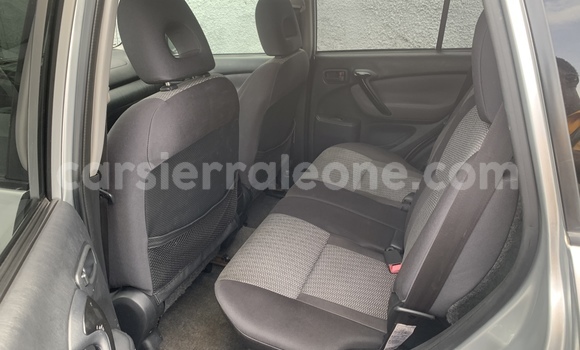 Buy Import Toyota RAV4 Silver Car in Freetown in Western Urban Buy Import Toyota RAV4 Silver Car in Freetown in Western Urban