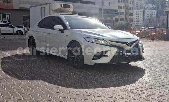 Buy Used Toyota Camry White Car in Freetown in Western Urban Buy Used Toyota Camry White Car in Freetown in Western Urban
