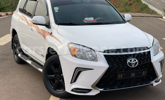 Buy Used Toyota RAV4 White Car in Freetown in Western Urban Buy Used Toyota RAV4 White Car in Freetown in Western Urban