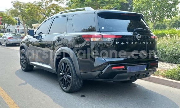 Buy Used Nissan Pathfinder Black Car in Freetown in Western Urban Buy Used Nissan Pathfinder Black Car in Freetown in Western Urban