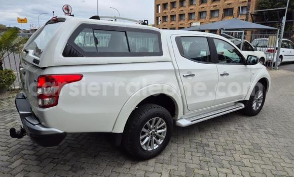 Buy Used Mitsubishi Triton White Car in Freetown in Western Urban Buy Used Mitsubishi Triton White Car in Freetown in Western Urban