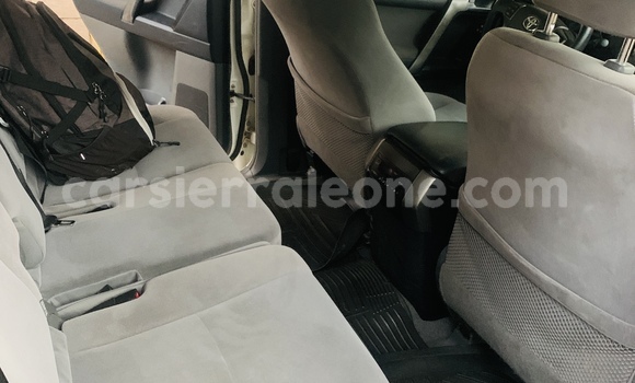 Buy Used Toyota Prado White Car in Freetown in Western Urban Buy Used Toyota Prado White Car in Freetown in Western Urban