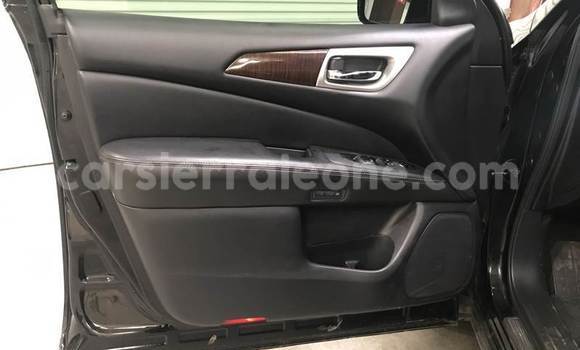 Buy Used Nissan Pathfinder Black Car in Freetown in Western Urban Buy Used Nissan Pathfinder Black Car in Freetown in Western Urban