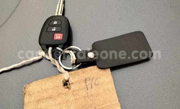 Acheter Occasion Voiture Toyota RAV4 Autre à Freetown, Western Urban Acheter Occasion Voiture Toyota RAV4 Autre à Freetown, Western Urban