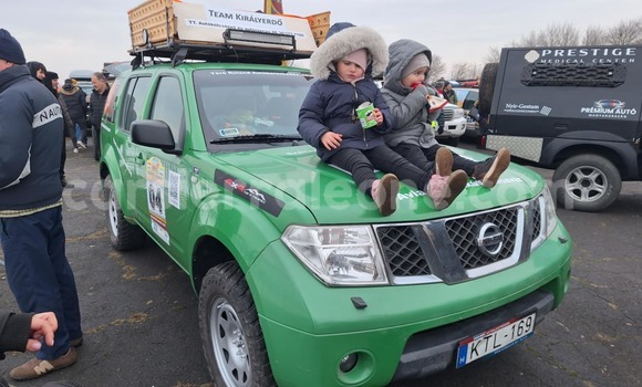 Buy Used Nissan Pathfinder Green Car in Freetown in Western Urban