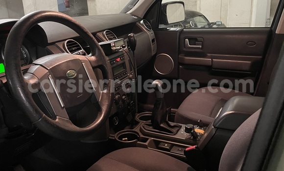 Buy Used Land Rover Discovery Green Car in Freetown in Western Urban Buy Used Land Rover Discovery Green Car in Freetown in Western Urban