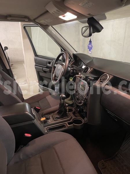 Big with watermark land rover discovery western urban freetown 8257