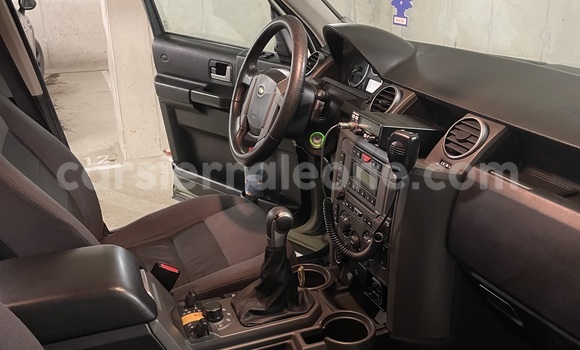 Buy Used Land Rover Discovery Green Car in Freetown in Western Urban Buy Used Land Rover Discovery Green Car in Freetown in Western Urban