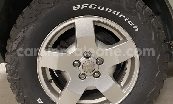 Buy Used Land Rover Discovery Green Car in Freetown in Western Urban Buy Used Land Rover Discovery Green Car in Freetown in Western Urban