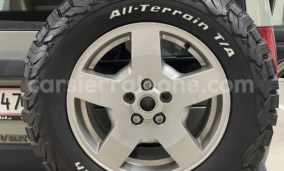 Buy Used Land Rover Discovery Green Car in Freetown in Western Urban Buy Used Land Rover Discovery Green Car in Freetown in Western Urban