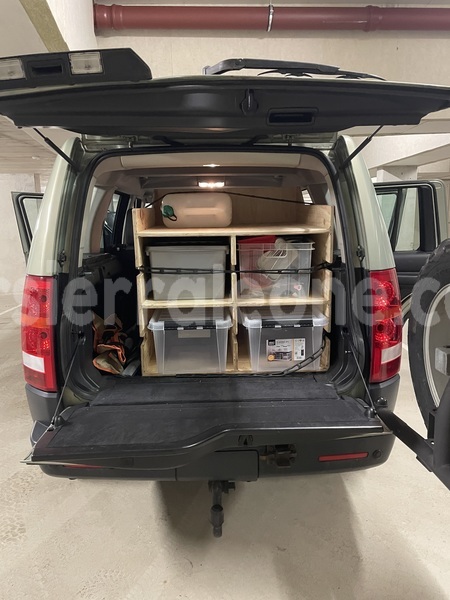 Big with watermark land rover discovery western urban freetown 8257