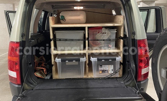 Buy Used Land Rover Discovery Green Car in Freetown in Western Urban Buy Used Land Rover Discovery Green Car in Freetown in Western Urban