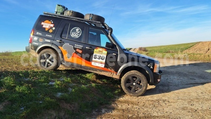 Big with watermark land rover discovery western urban freetown 8259